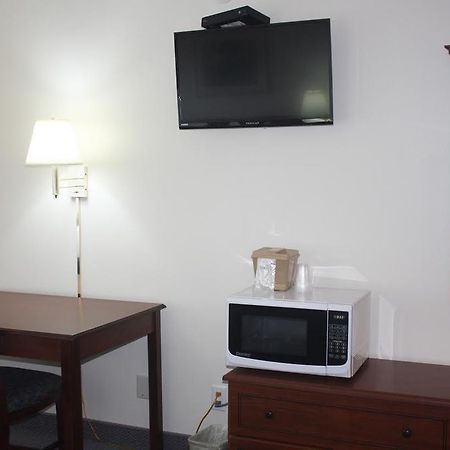 بورت هرون Main Street Lodge And Suites المظهر الخارجي الصورة